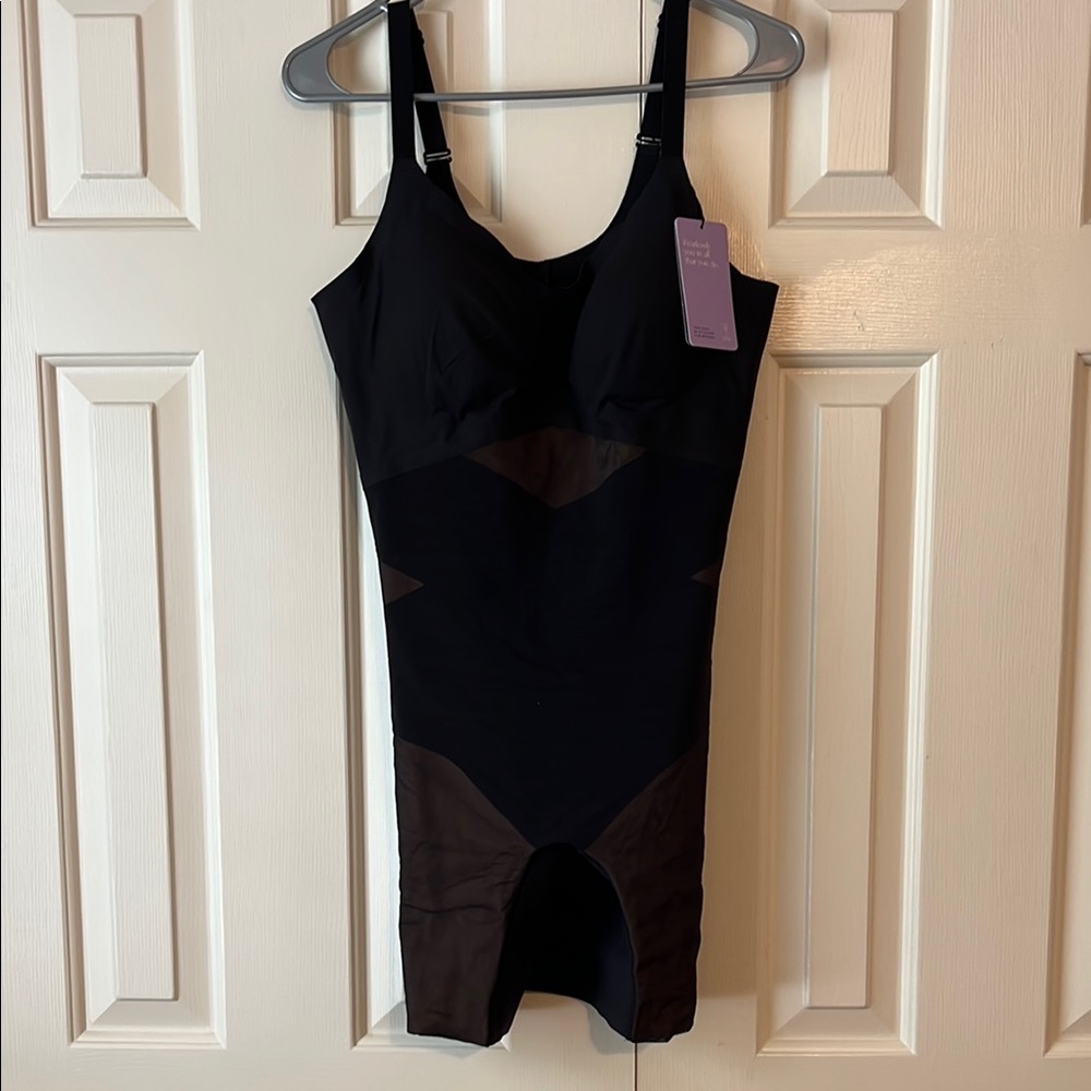 Honeylove Mid Thigh Bodysuit with Mesh Details in Runway